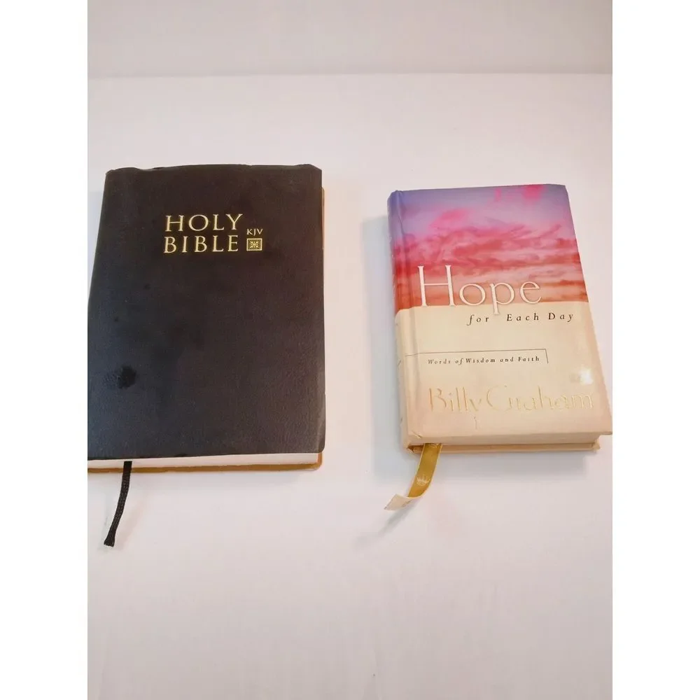 The Holy Bible King James Version Black Old and New Testament KJV & H.F.E.D Book